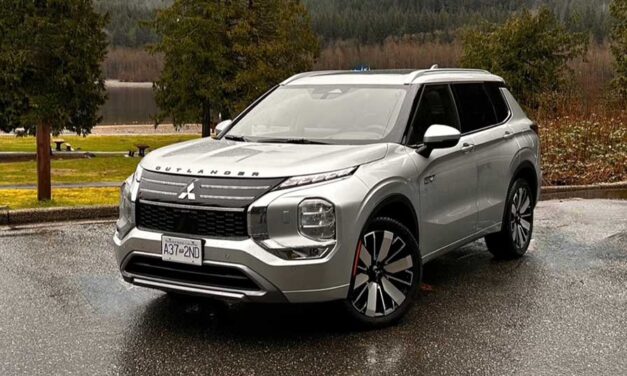 Why the 2026 Outlander PHEV remains the market leader